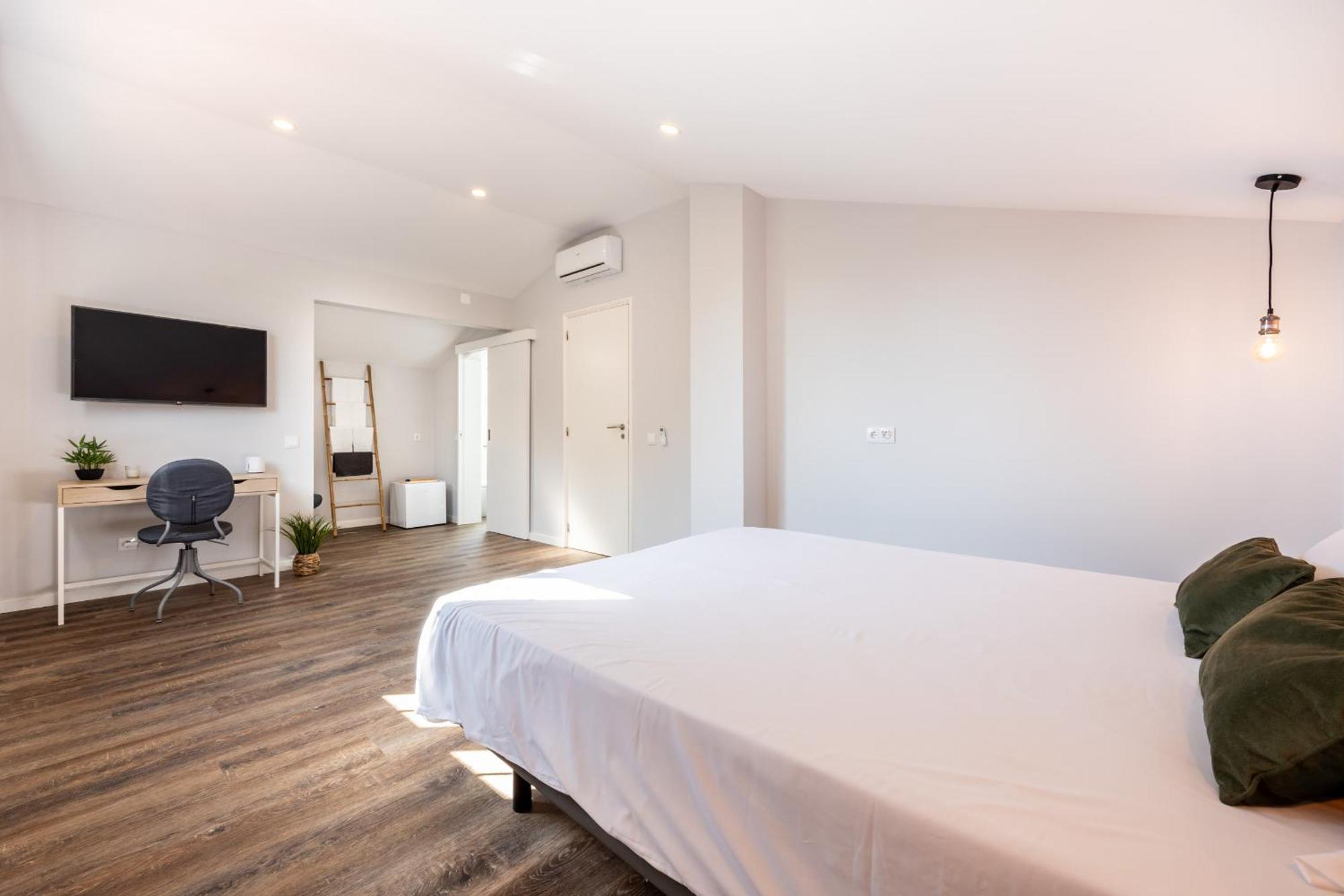 Angra Charming Suites By Seewest Ангра-ду-Эроижму Экстерьер фото
